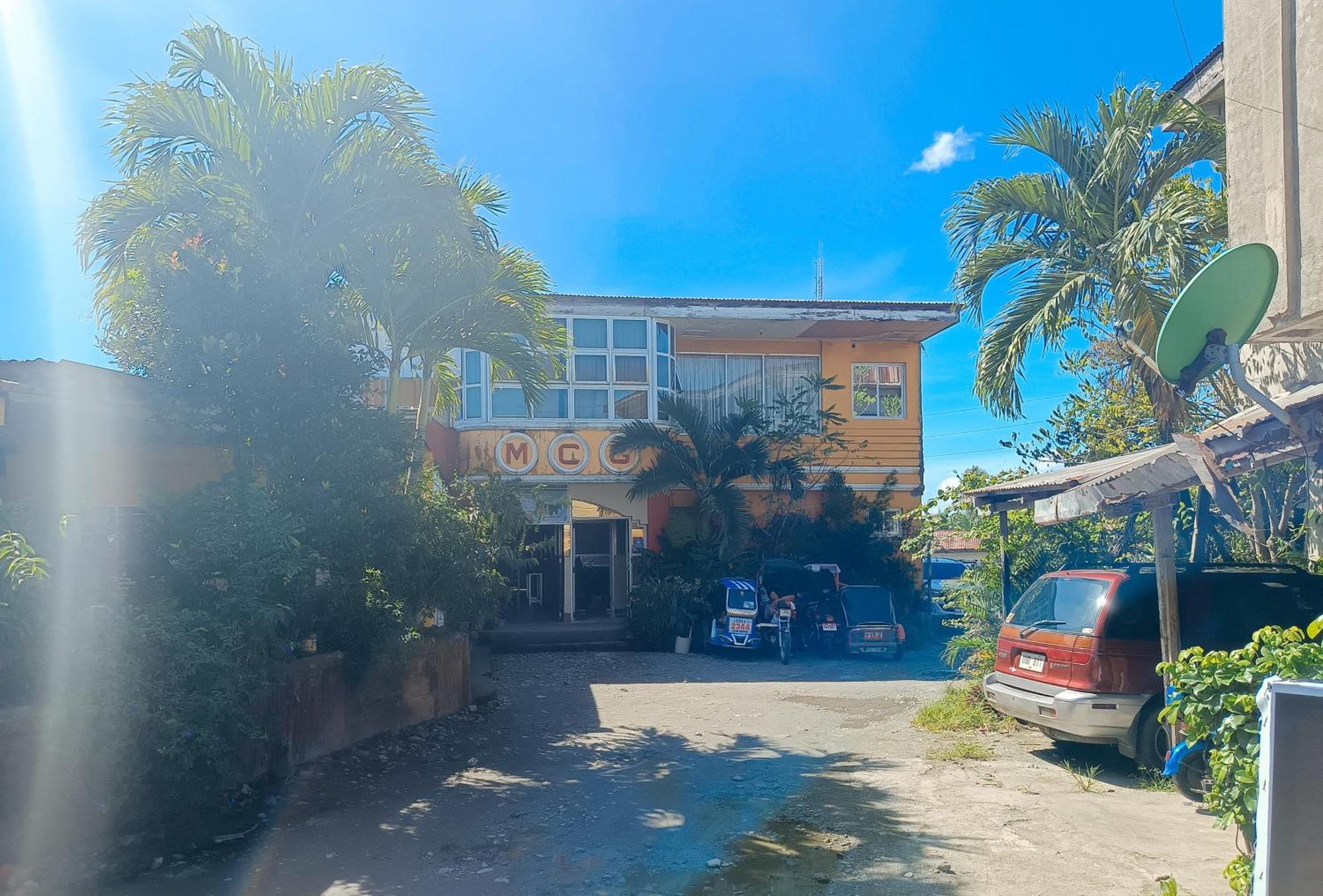 Reddoorz @ Grand Valley Hotel Junction Luna Cagayan Tagaytay City Exterior foto